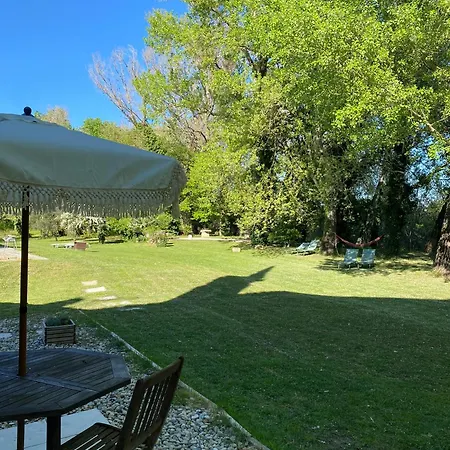 Le Moulin De Montsegur-sur-Lauzon