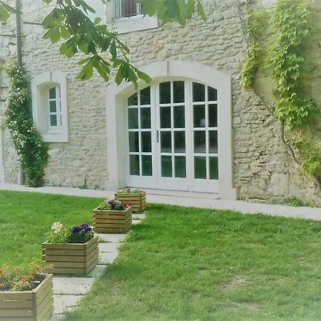 Le Moulin De Bed & Breakfast